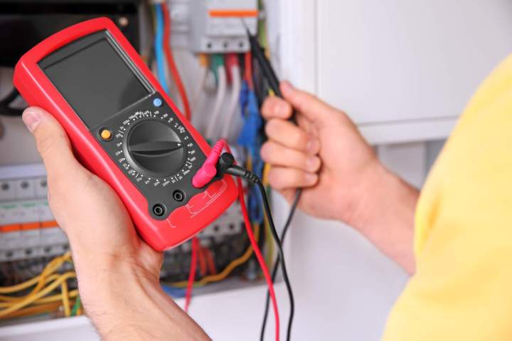 Mise aux normes, sécurité et optimisation de vos installations électriques